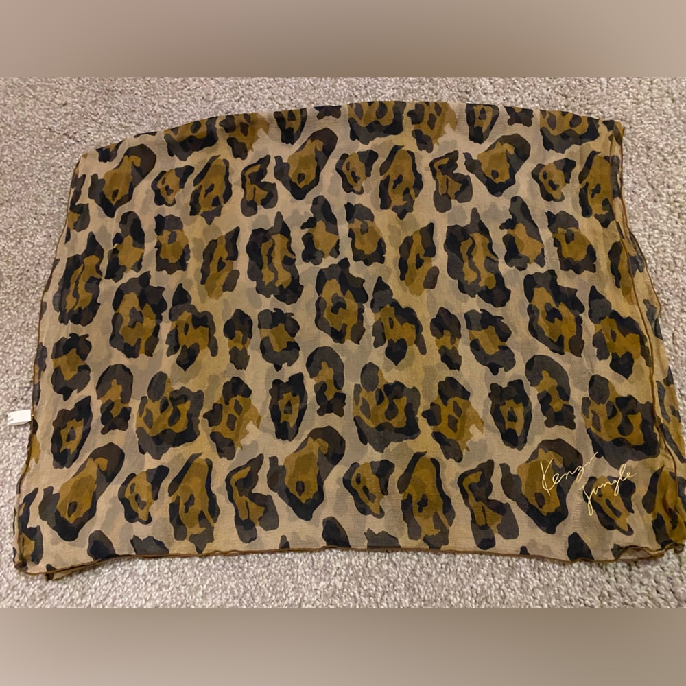 Kenzo Jungle 100% silk scarf. Made in France